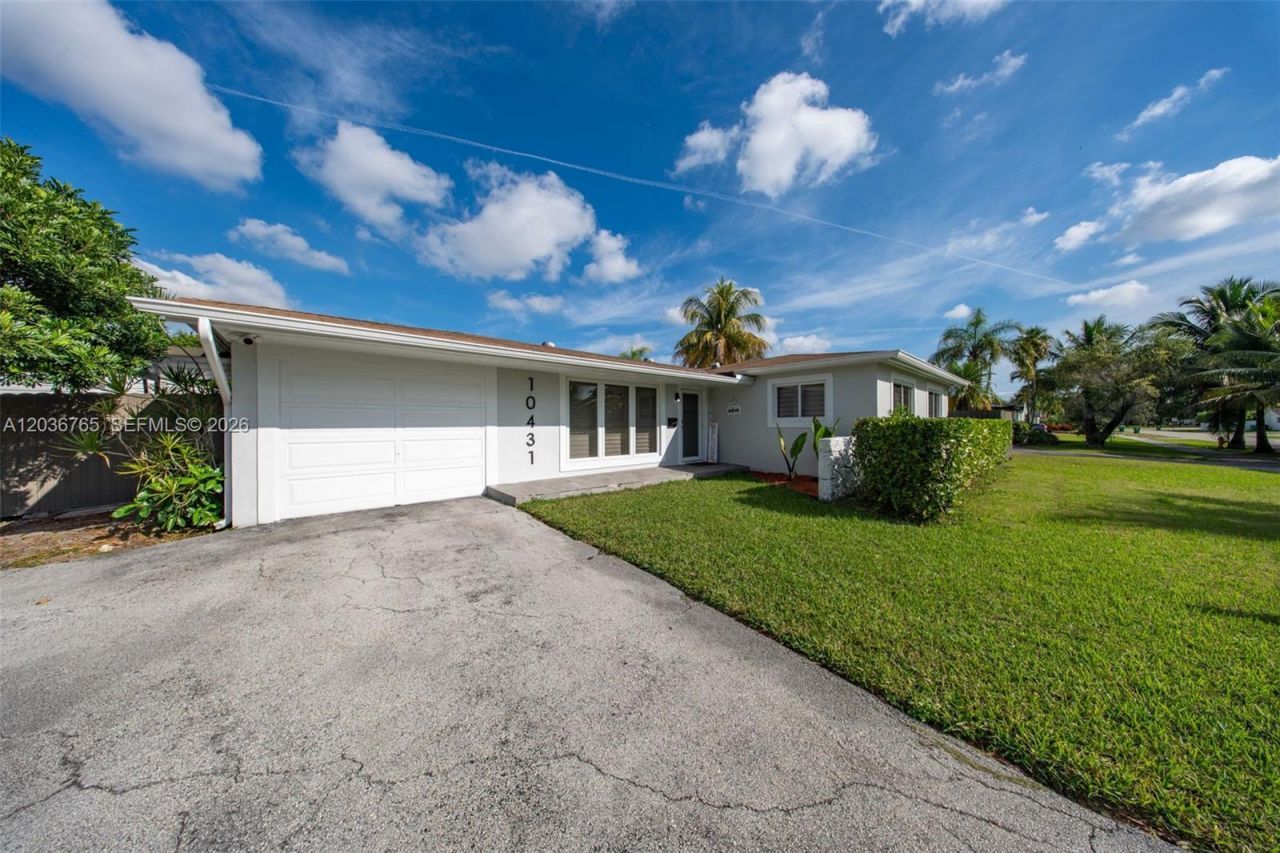 10431 SW 93rd St , Miami, FL 33176 Photo
