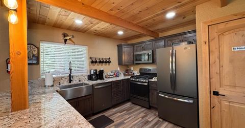 1813 Koyukon Drive, South Lake Tahoe, CA 96150 Photo