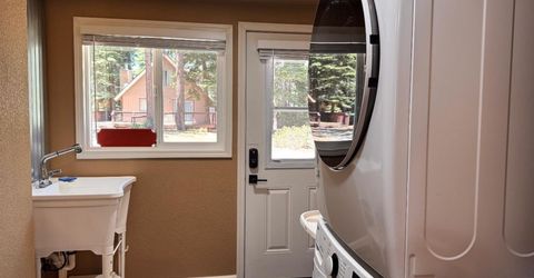 1813 Koyukon Drive, South Lake Tahoe, CA 96150 Photo