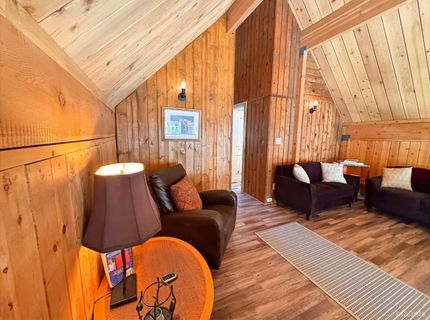 1813 Koyukon Drive, South Lake Tahoe, CA 96150 Photo
