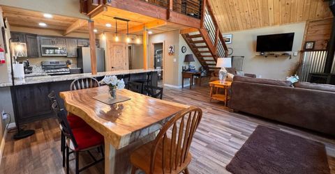 1813 Koyukon Drive, South Lake Tahoe, CA 96150 Photo
