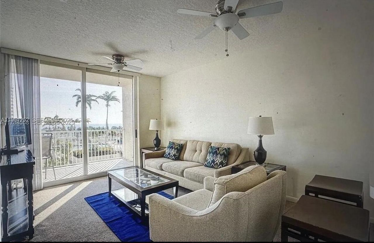 3020 NE 32nd Avenue, Unit 817, Fort Lauderdale, FL 33308 Photo