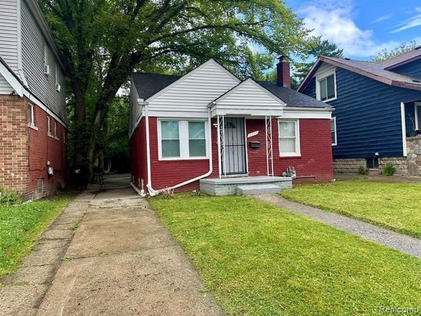 18445 Alcoy Street , Detroit, MI 48205