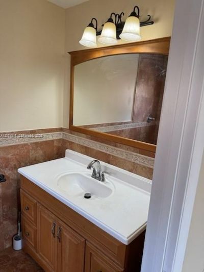 7800 W 29th Way, Unit 202, Hialeah, FL 33018 Photo