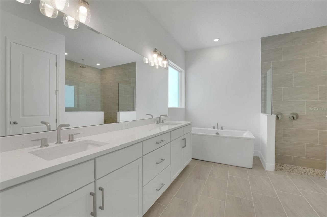 15160 Tea Tree Drive, Winter Garden, FL 34787 Photo