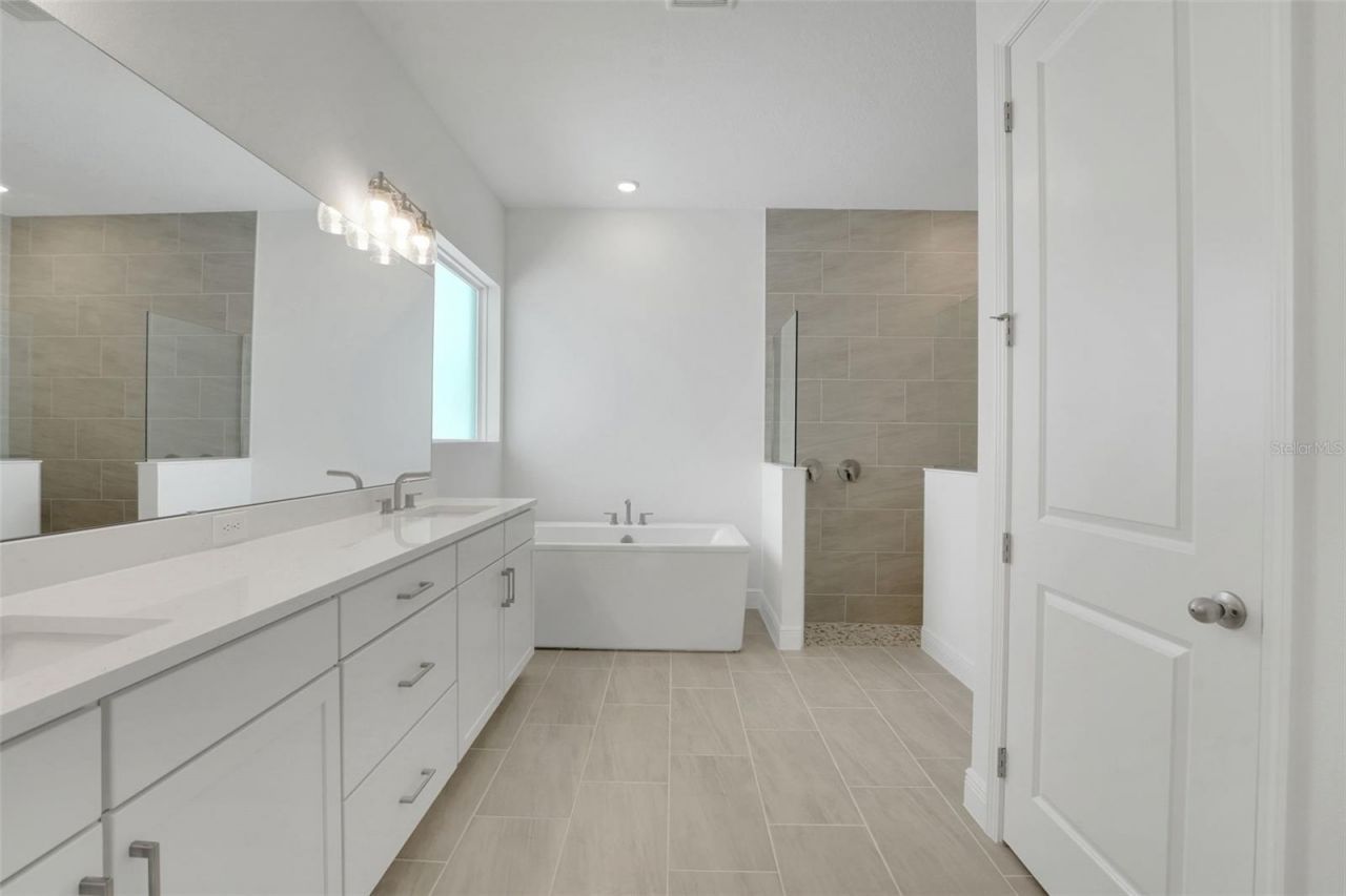 15160 Tea Tree Drive, Winter Garden, FL 34787 Photo