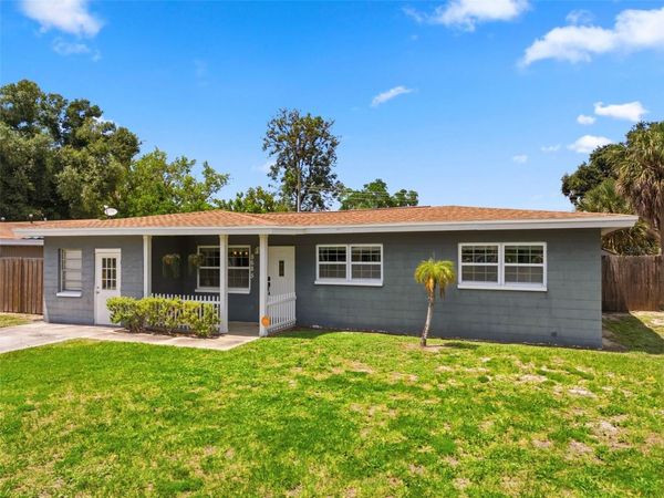 8685 MAGNOLIA DRIVE , SEMINOLE, FL 33777