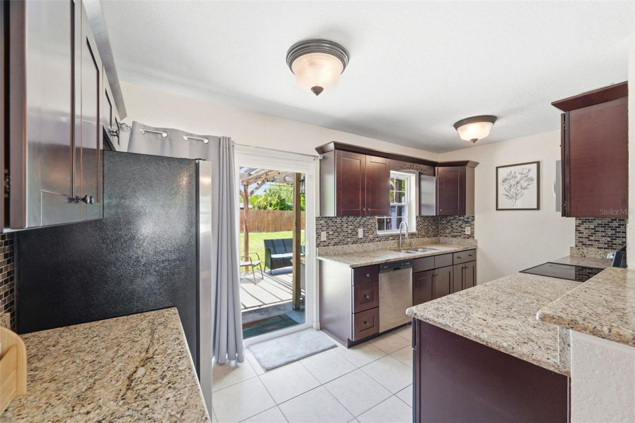 8685 Magnolia Drive , Seminole, FL 33777 Photo