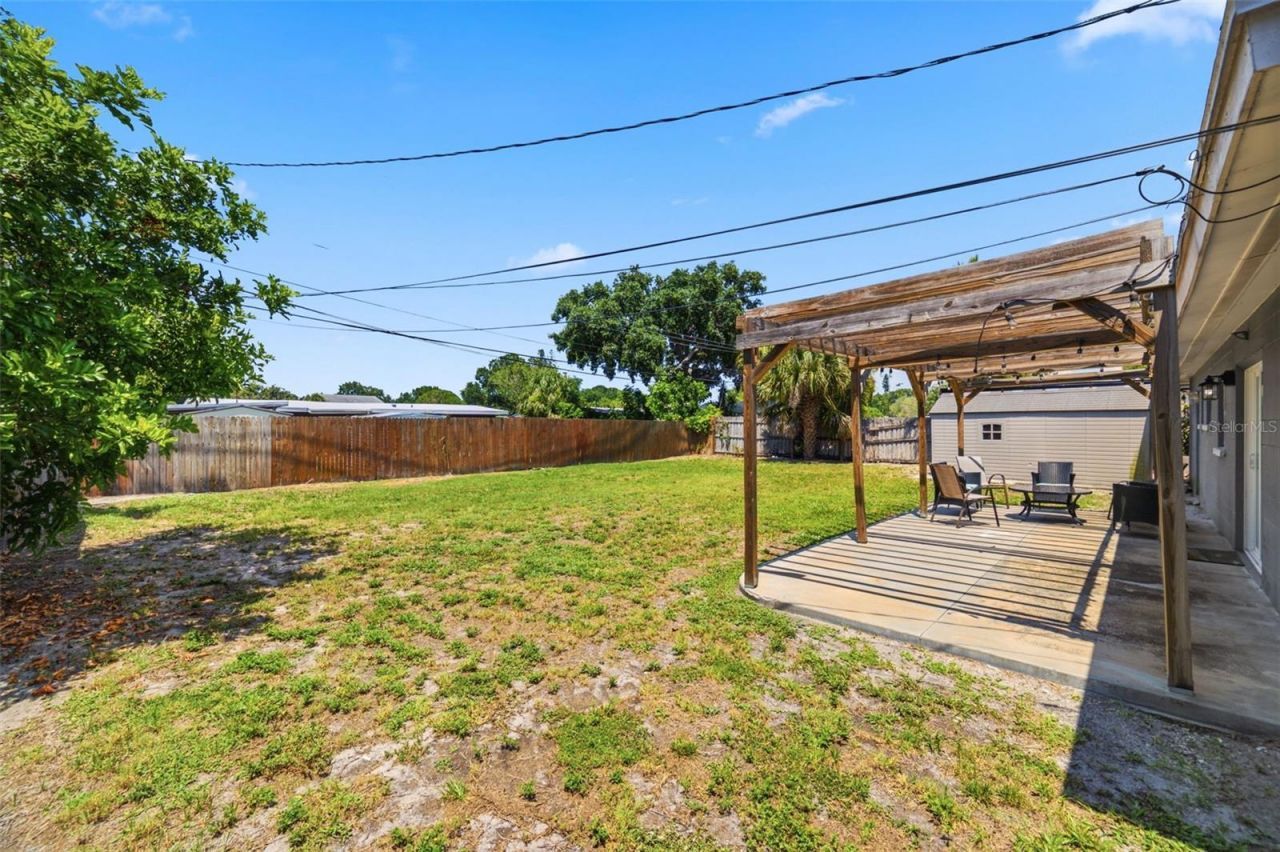 8685 Magnolia Drive , Seminole, FL 33777 Photo