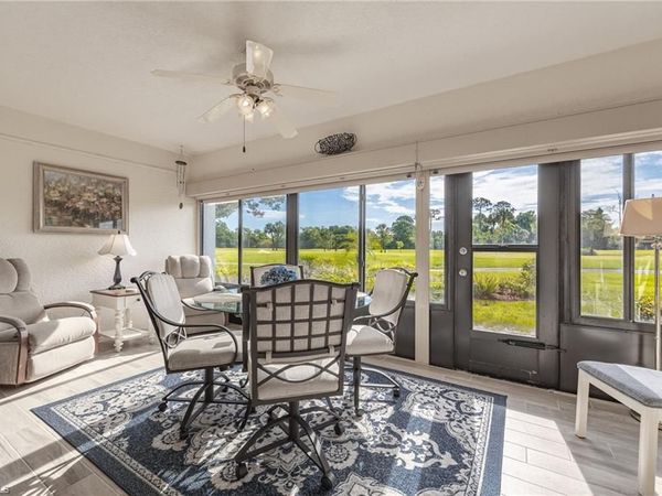 5905 Trailwinds DR, Unit 812, FORT MYERS, FL 33907