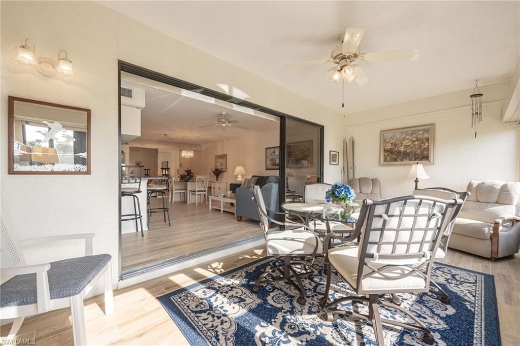 5905 Trailwinds Dr, Unit 812, Fort Myers, FL 33907 Photo