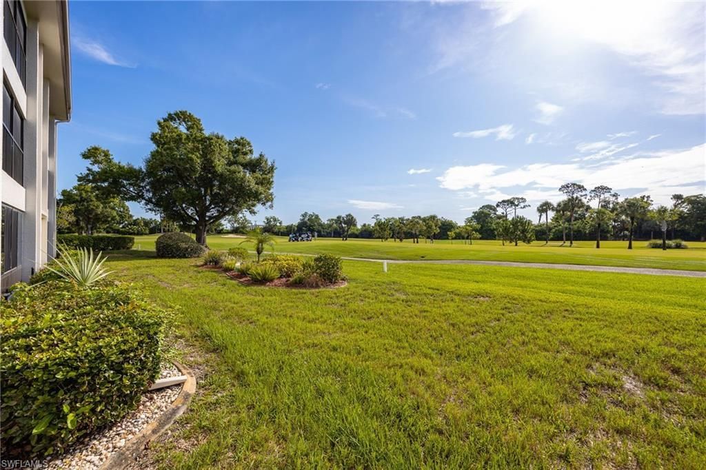 5905 Trailwinds Dr, Unit 812, Fort Myers, FL 33907 Photo