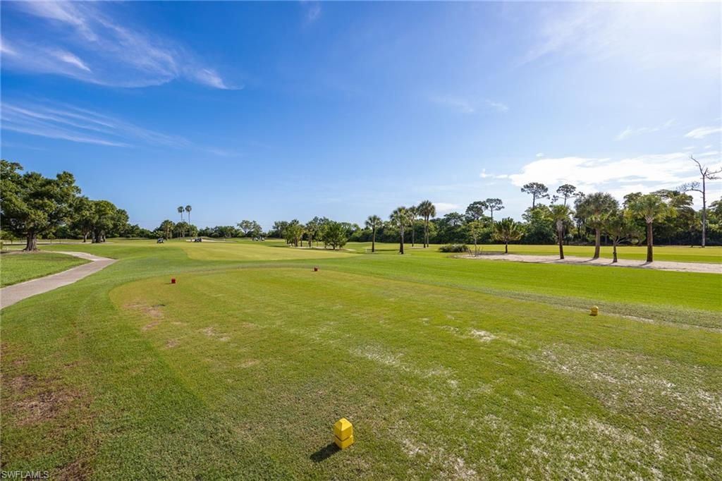 5905 Trailwinds Dr, Unit 812, Fort Myers, FL 33907 Photo