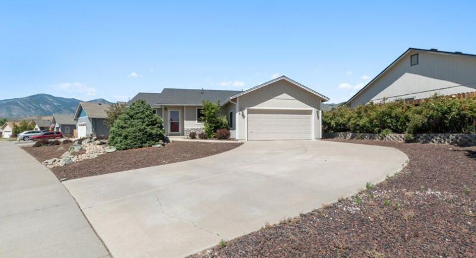 923 Ranchview Circle, Carson City, NV 89705 Photo
