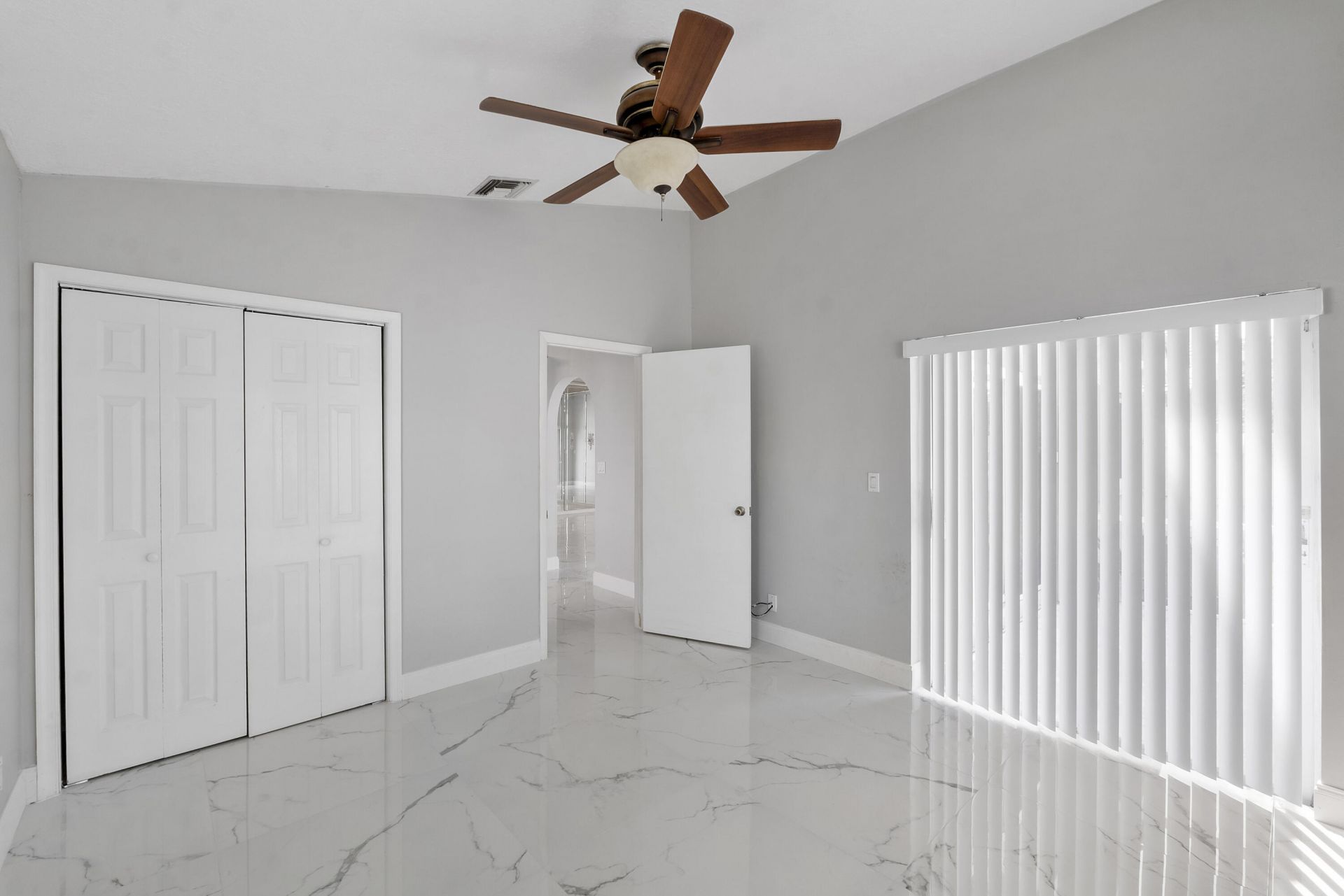 17646 SW 10th Street, Pembroke Pines, FL 33029 Photo