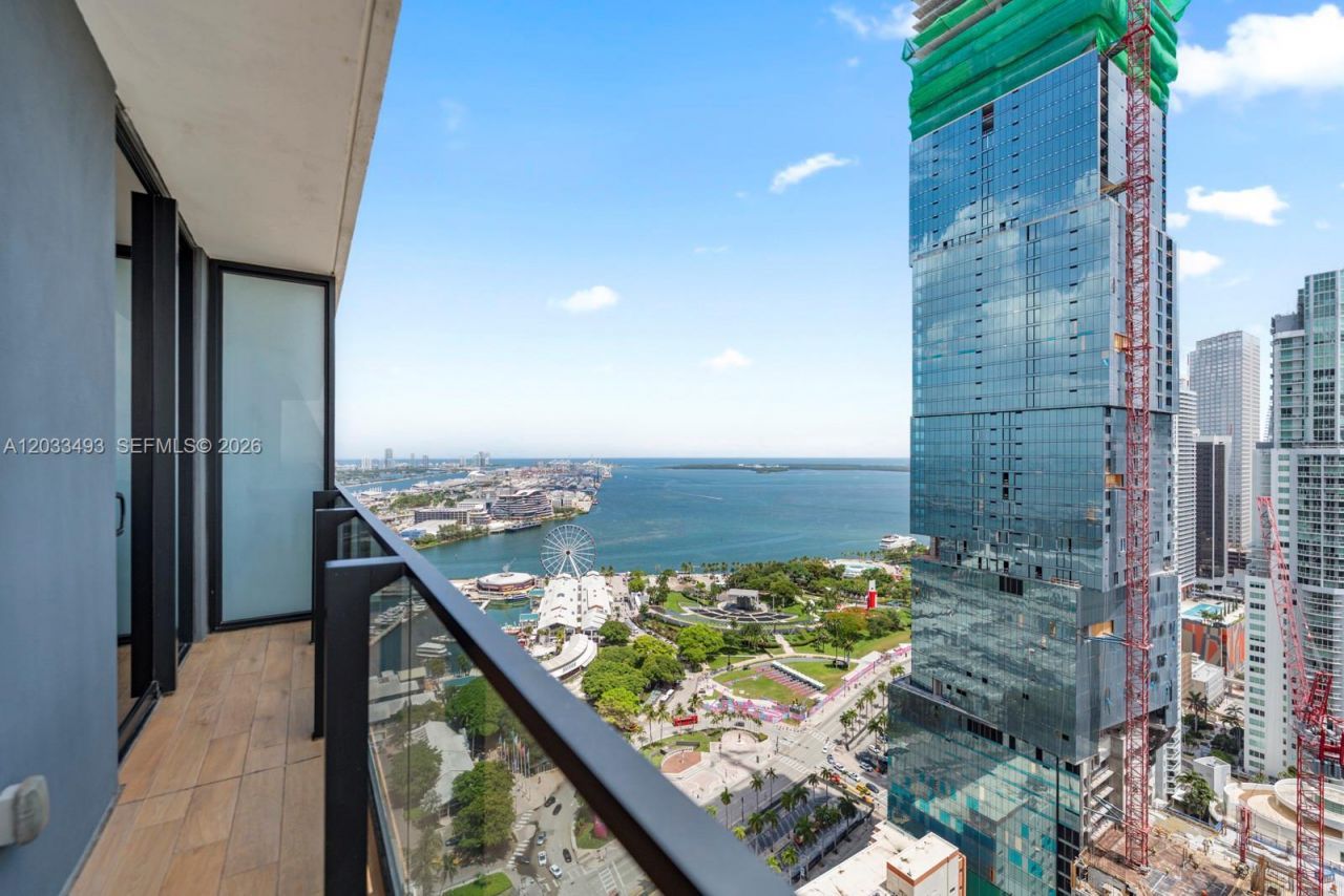 398 NE 5th St , Unit 3318, Miami, FL 33132 Photo