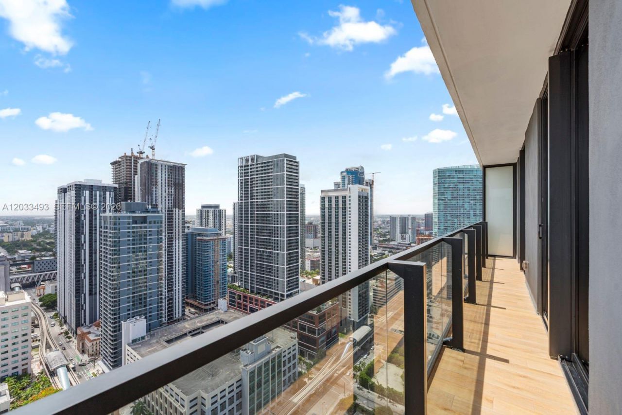 398 NE 5th St , Unit 3318, Miami, FL 33132 Photo
