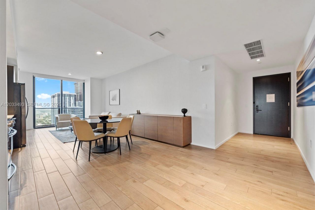398 NE 5th St , Unit 3318, Miami, FL 33132 Photo