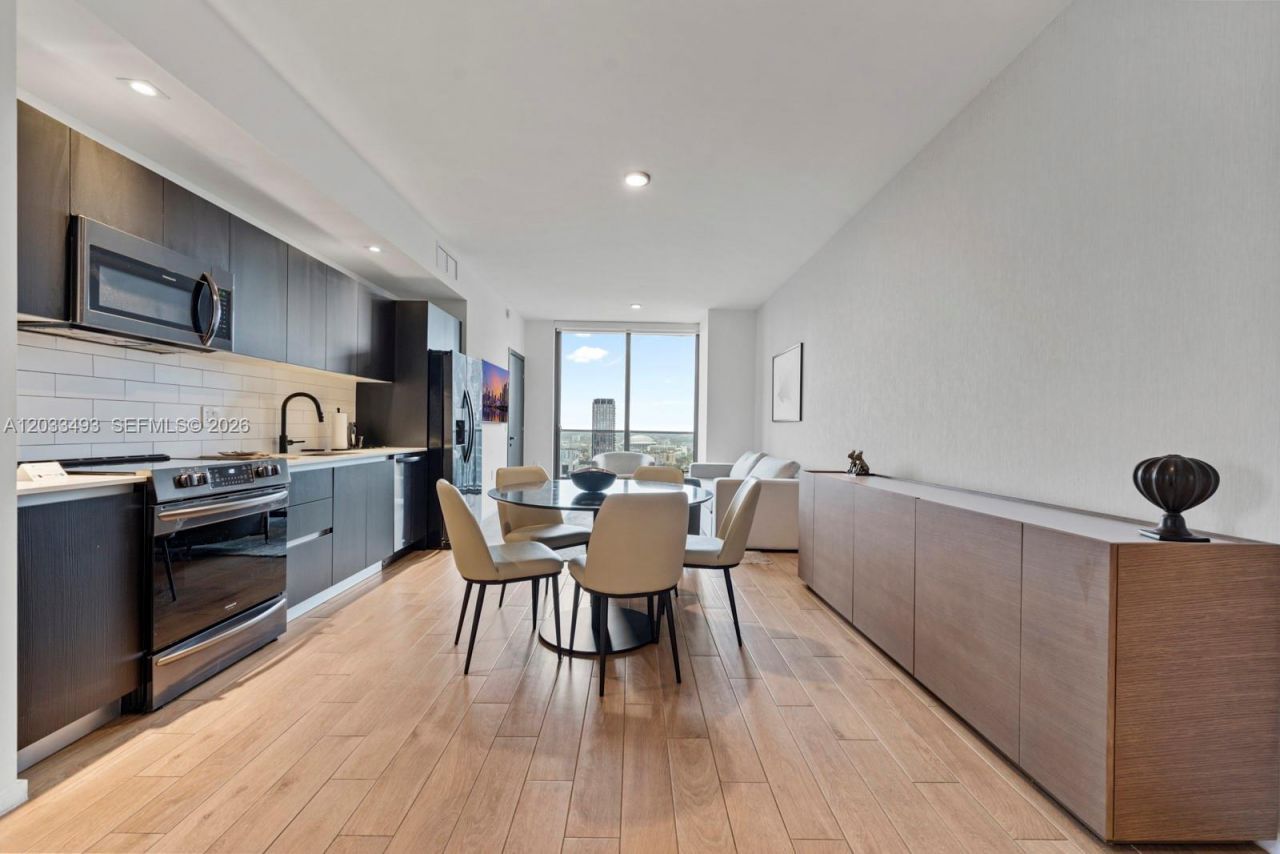 398 NE 5th St , Unit 3318, Miami, FL 33132 Photo