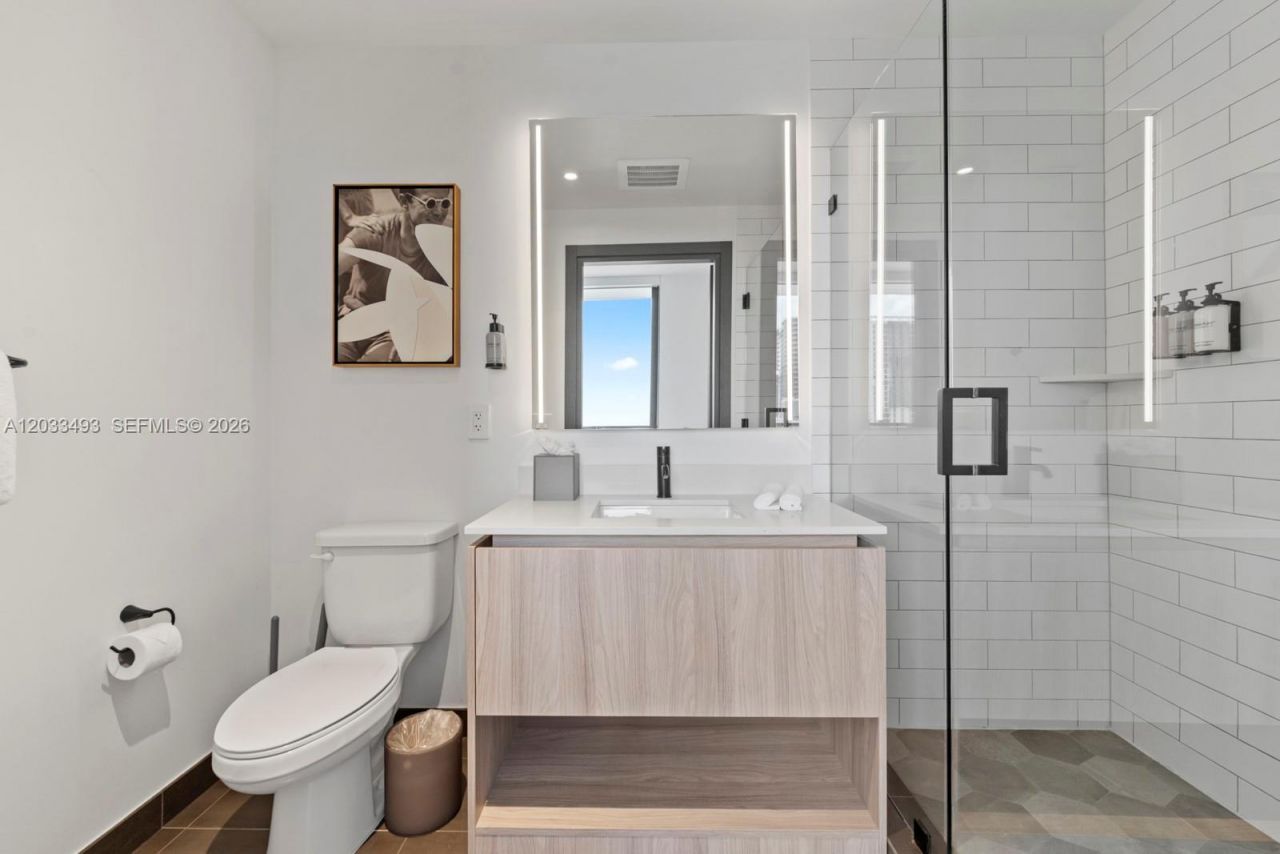 398 NE 5th St , Unit 3318, Miami, FL 33132 Photo