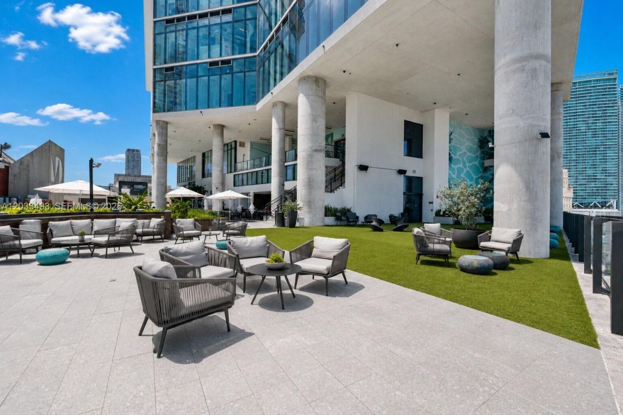 398 NE 5th St , Unit 3318, Miami, FL 33132 Photo