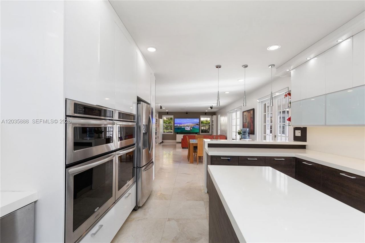 2505 Hunters Run Way, Weston, FL 33327 Photo