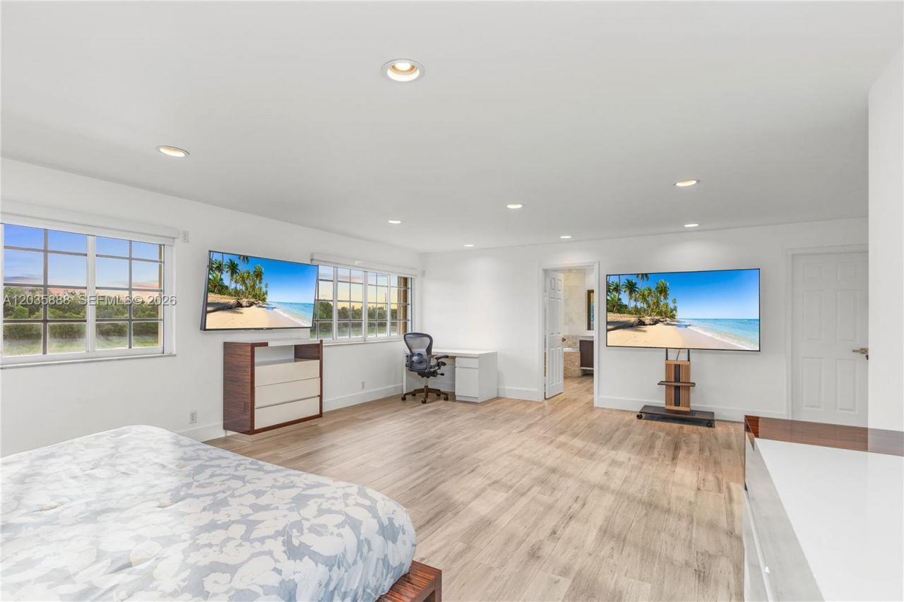 2505 Hunters Run Way, Weston, FL 33327 Photo