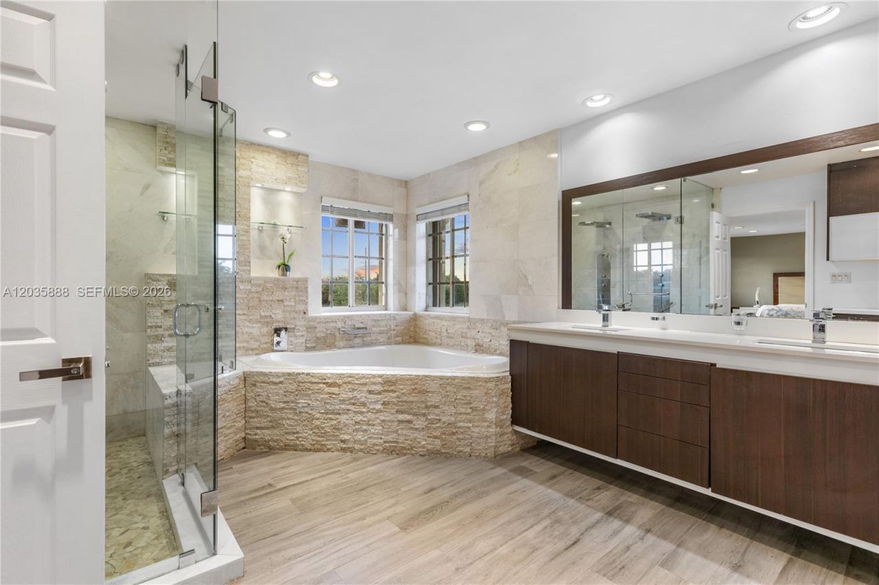 2505 Hunters Run Way, Weston, FL 33327 Photo