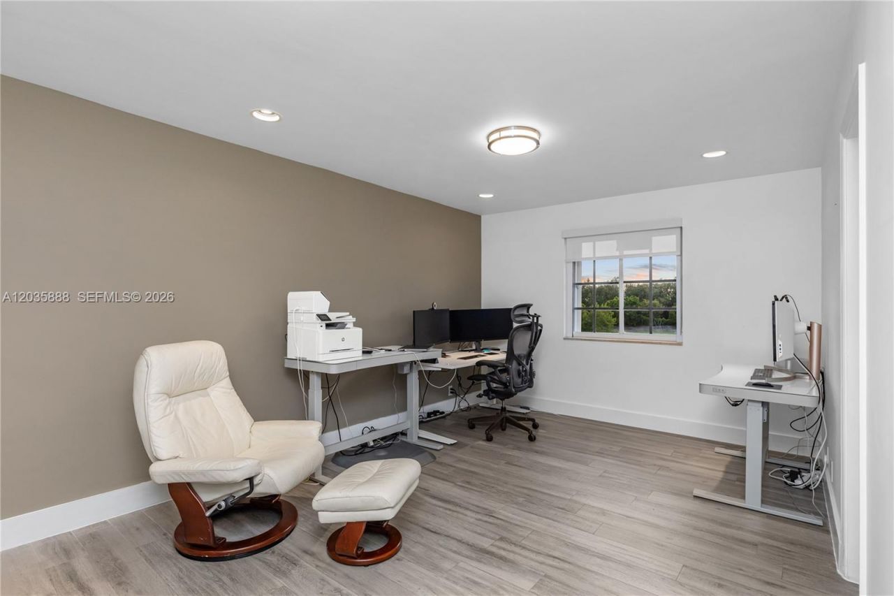 2505 Hunters Run Way, Weston, FL 33327 Photo