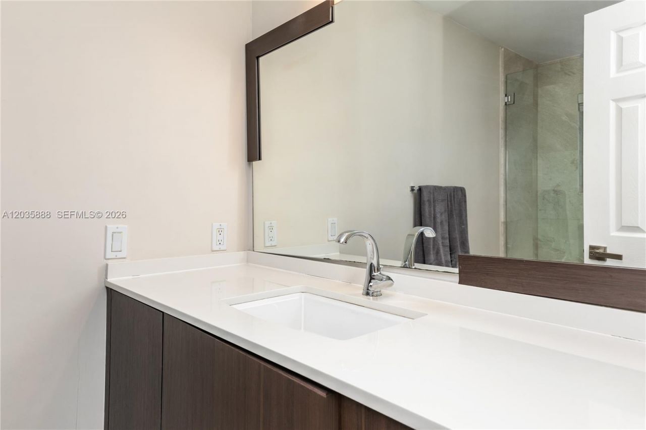 2505 Hunters Run Way, Weston, FL 33327 Photo
