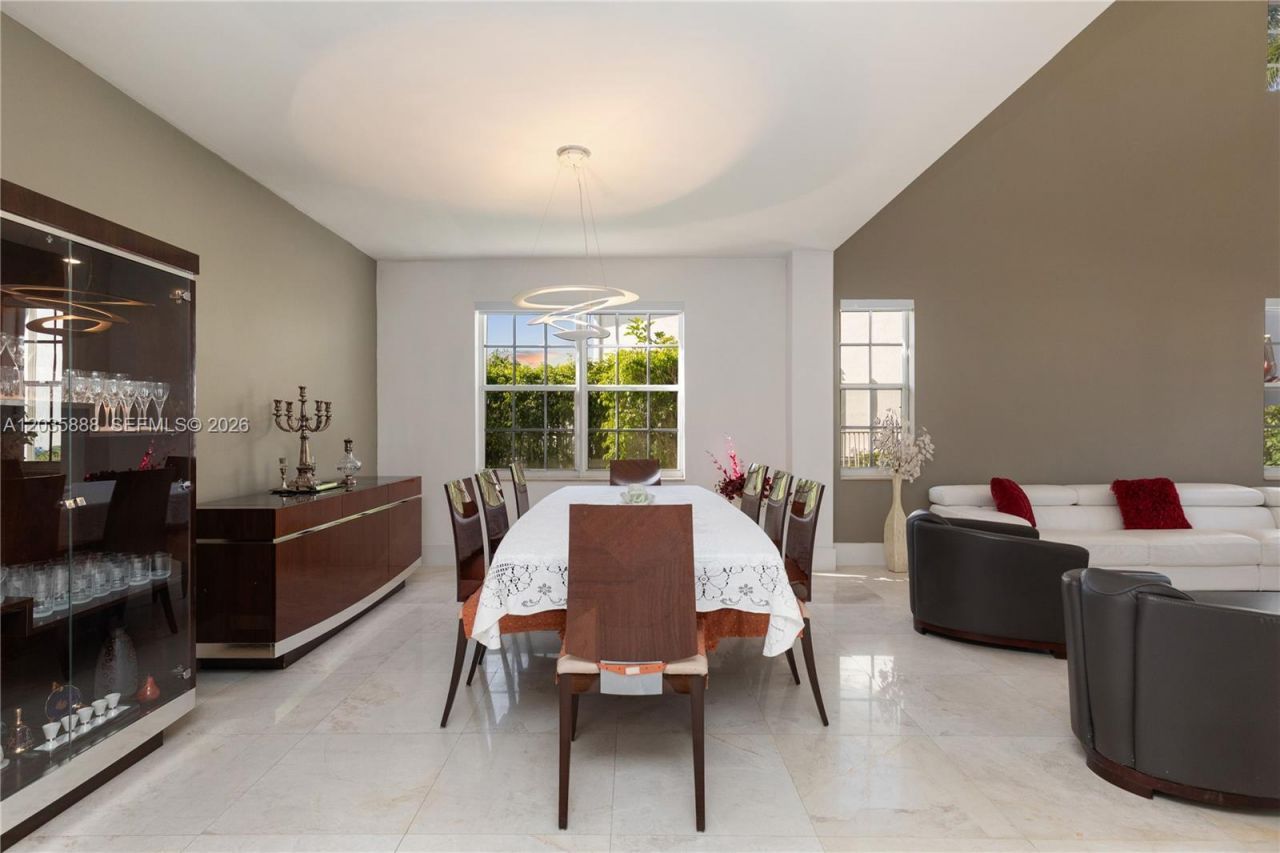 2505 Hunters Run Way, Weston, FL 33327 Photo