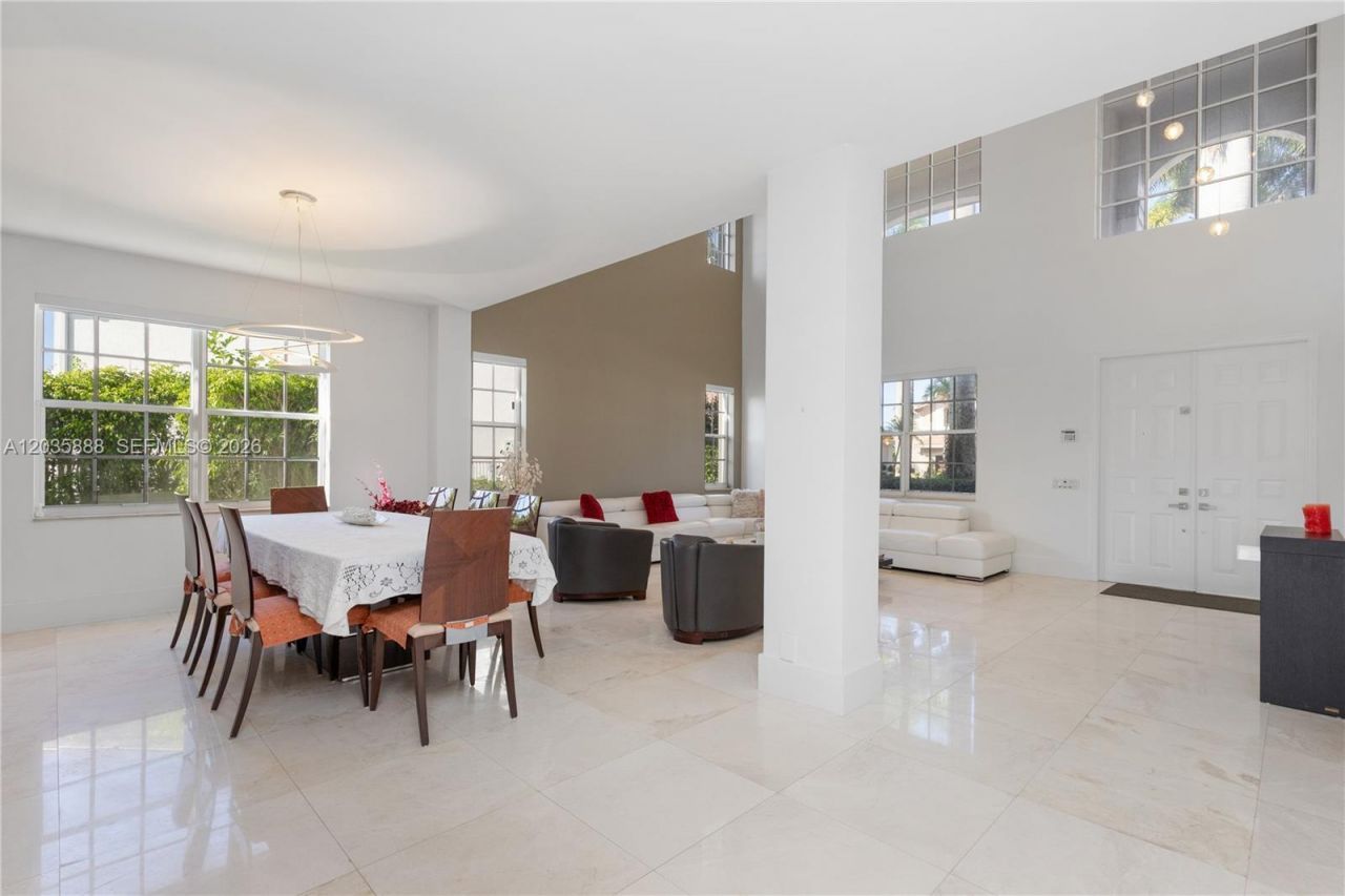2505 Hunters Run Way, Weston, FL 33327 Photo