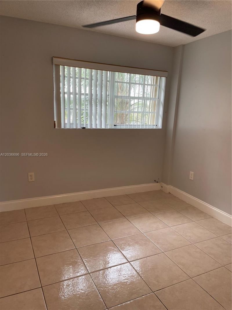 7510 SW 152nd Ave, Unit B202, Miami, FL 33193 Photo