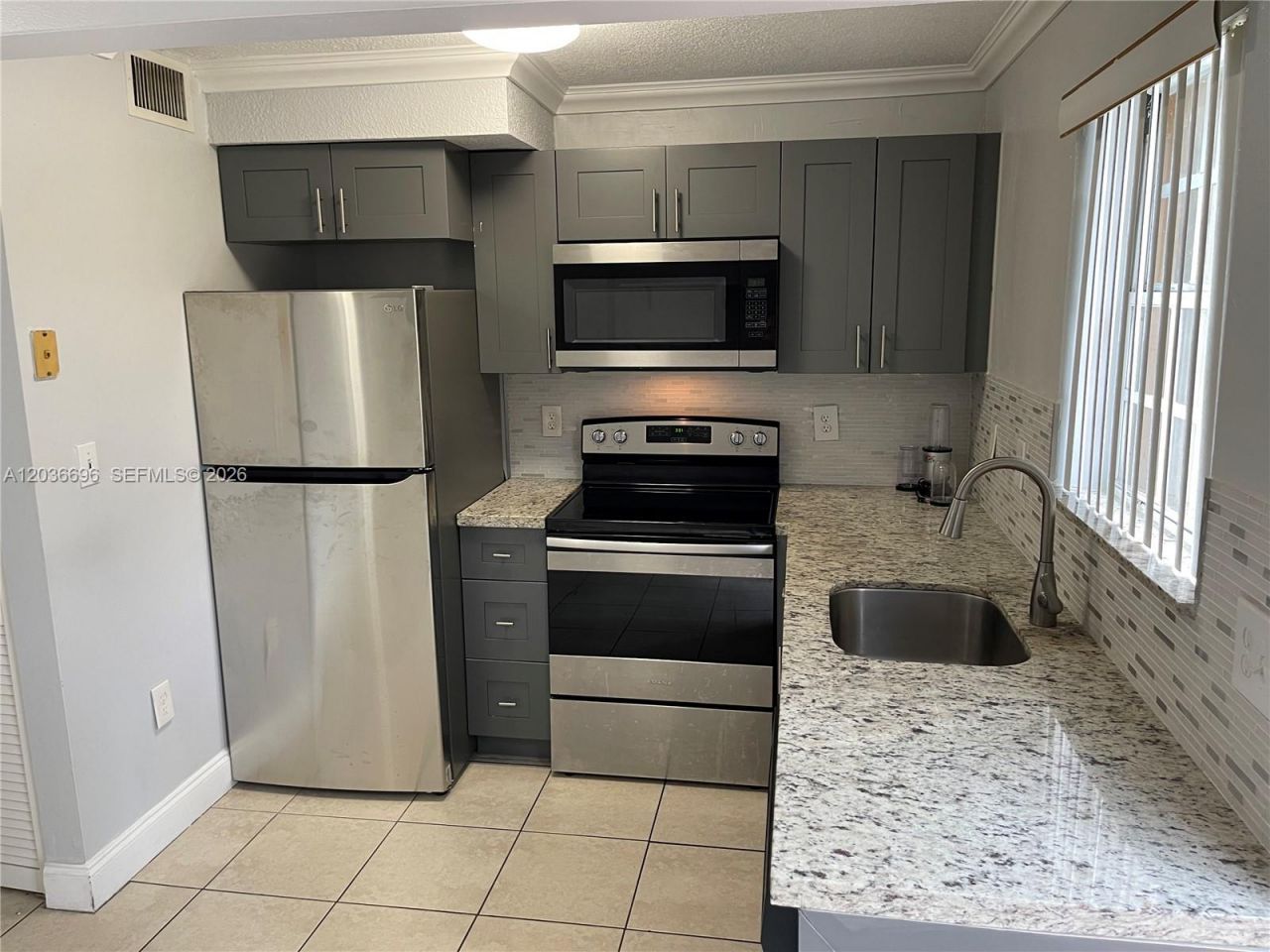 7510 SW 152nd Ave, Unit B202, Miami, FL 33193 Photo