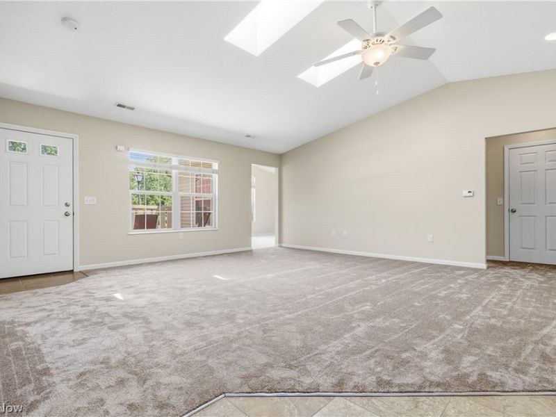 3038 Mahogany Run Circle NW, North Canton, OH 44720 Photo 13