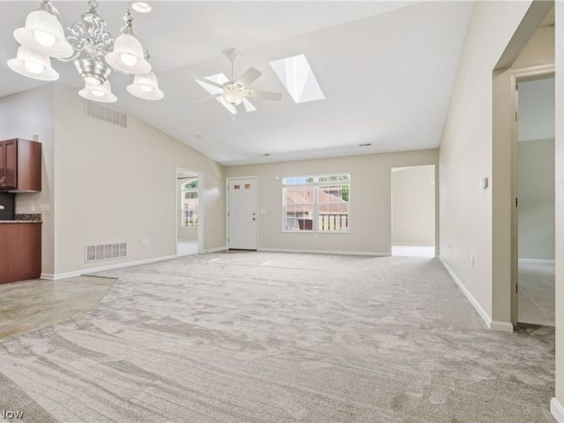 3038 Mahogany Run Circle NW, North Canton, OH 44720 Photo 16