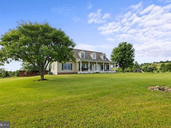 1435 KNOXLYN ORRTANNA ROAD, ORRTANNA, PA 17353