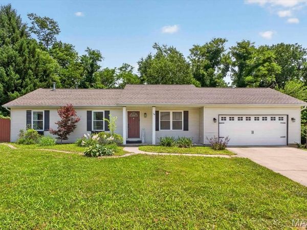 14 Innsbruck Lane, Belleville, IL 62221