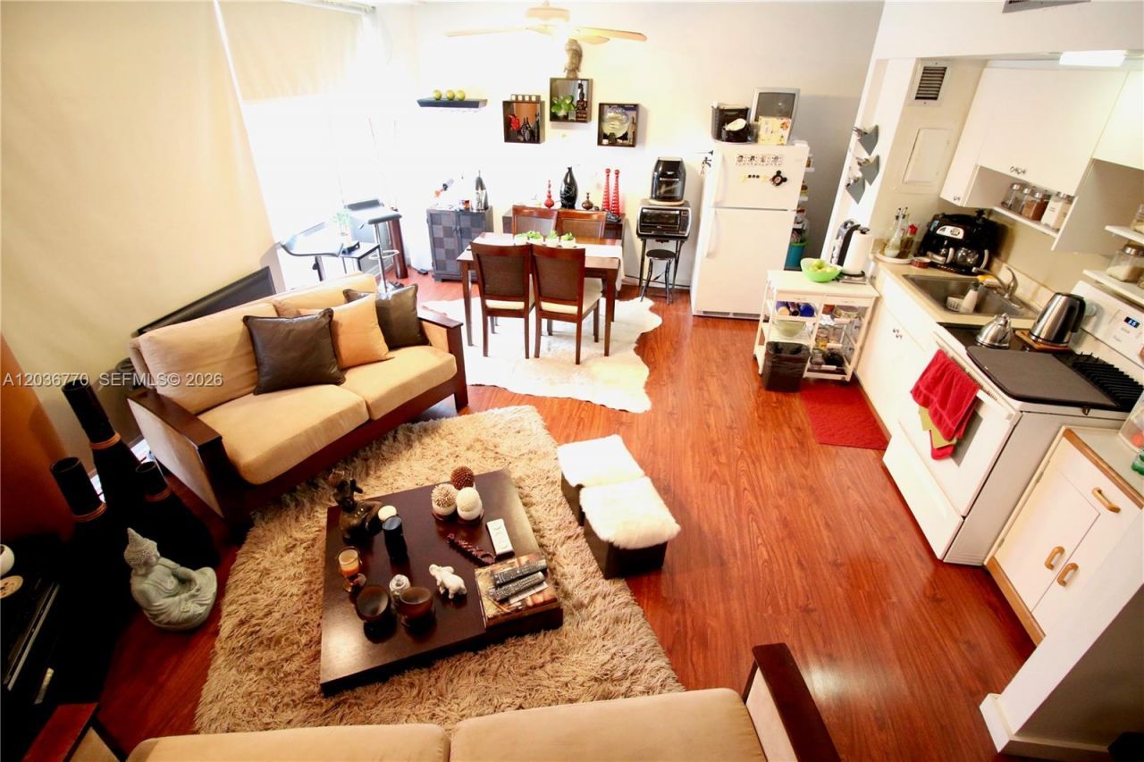 900 Bay Dr , Unit 215, Miami Beach, FL 33141 Photo