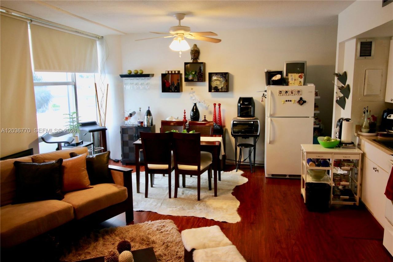 900 Bay Dr , Unit 215, Miami Beach, FL 33141 Photo