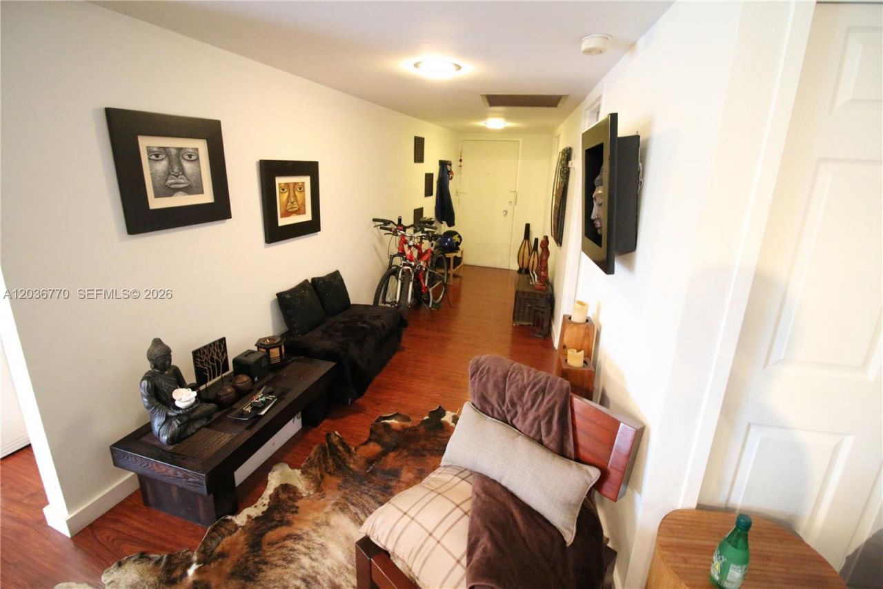 900 Bay Dr , Unit 215, Miami Beach, FL 33141 Photo