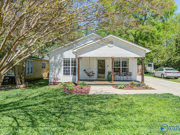 1605 Mccullough Avenue NE, Huntsville, AL 35801