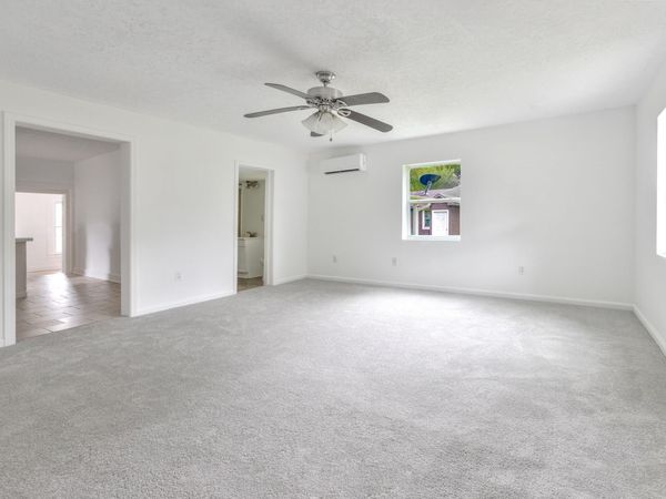 205 W 5th Street , Pineville, MO 64856