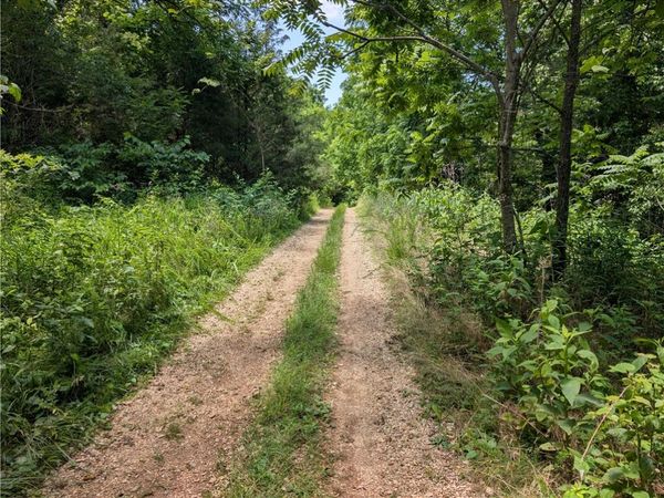Wey Lane , Bella Vista, AR 72714