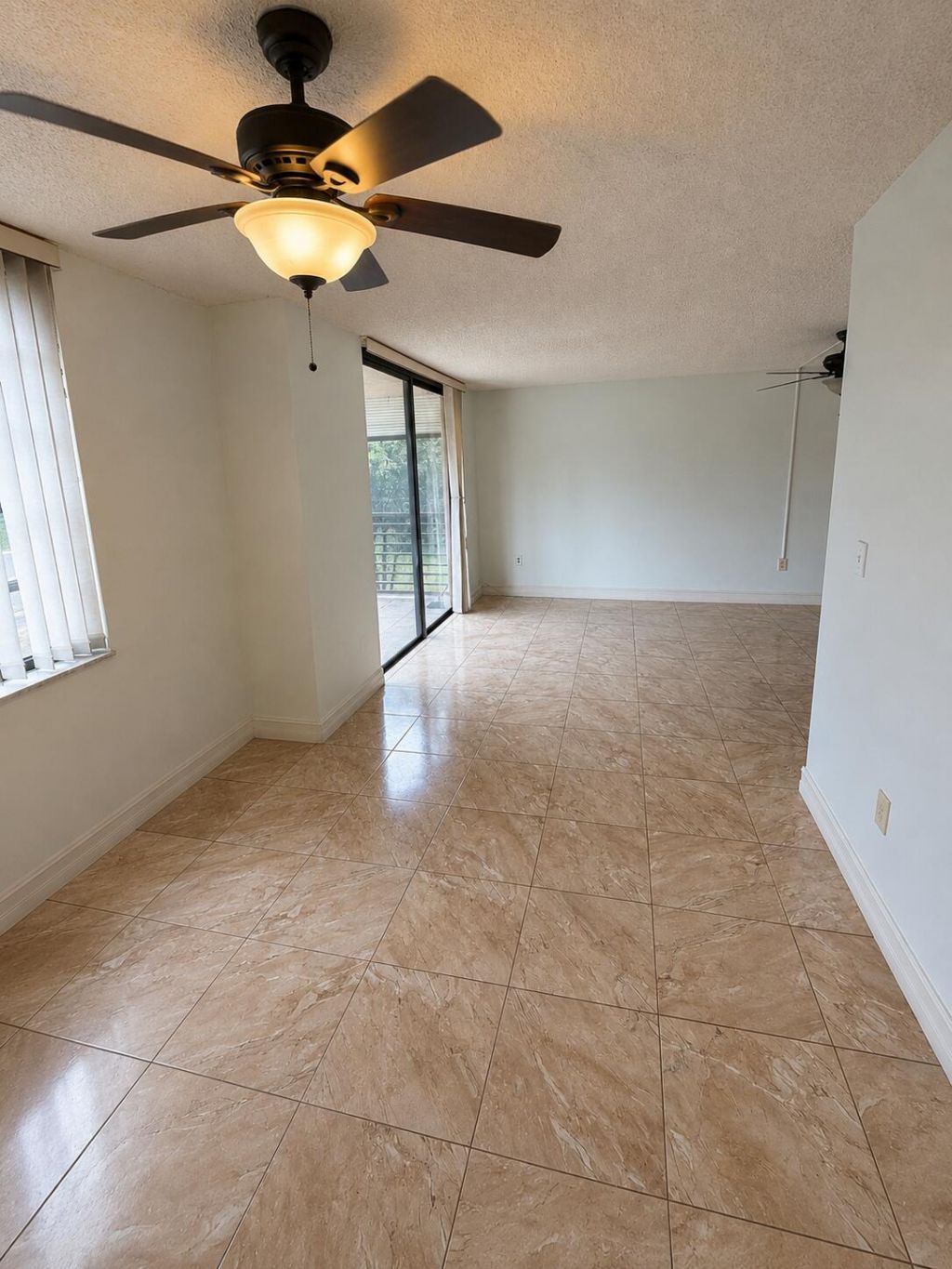 1000 Colony Point Circle, Unit 315, Pembroke Pines, FL 33026 Photo