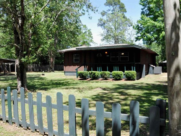 3420 Balaton Ave, Milton, FL 32583