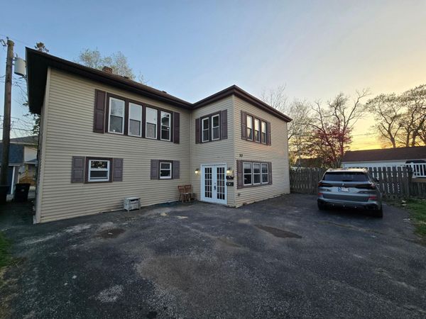10 Lawndale Street , Hammond, IN 46324