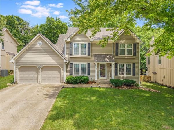 11629 BOND Street, Overland Park, KS 66210