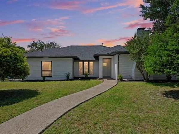5856 Winding Woods Trail, Dallas, TX 75227