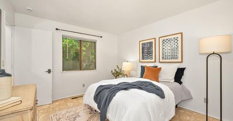 11 Park Sierra Ln, Sacramento, CA 95864 Photo